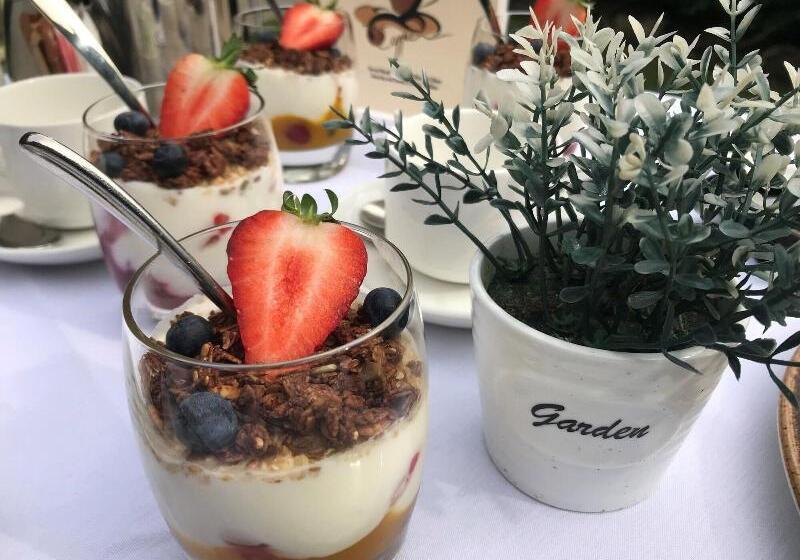 فندق Astley Bank