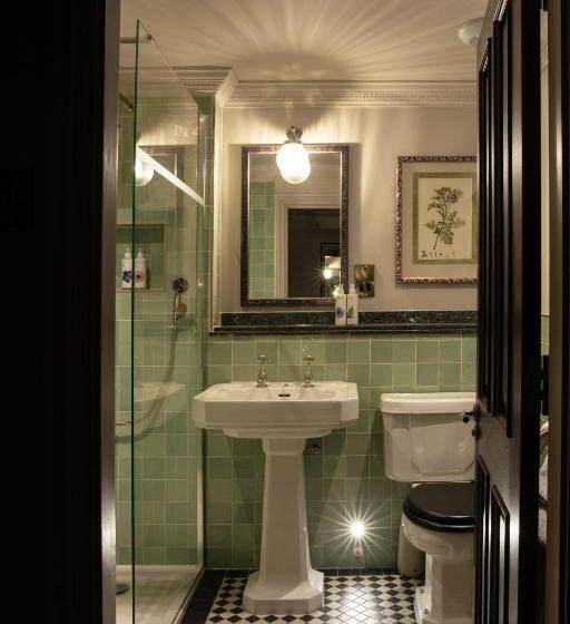 בית מלון כפרי Bedford Arms