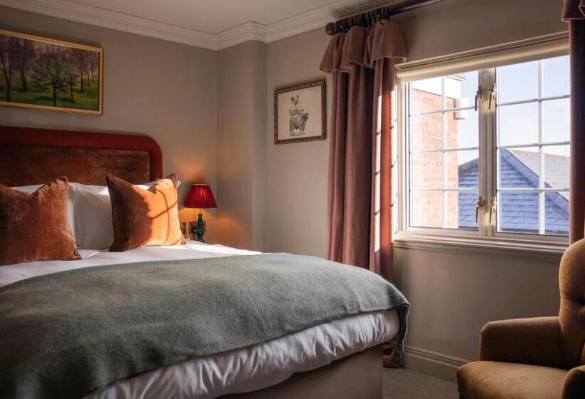 בית מלון כפרי Bedford Arms