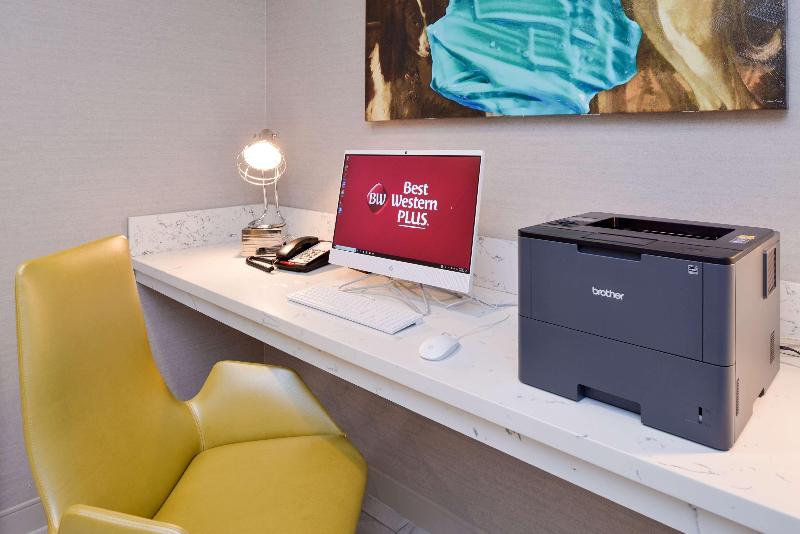 בית מלון כפרי Best Western Motherwell Centre Moorings