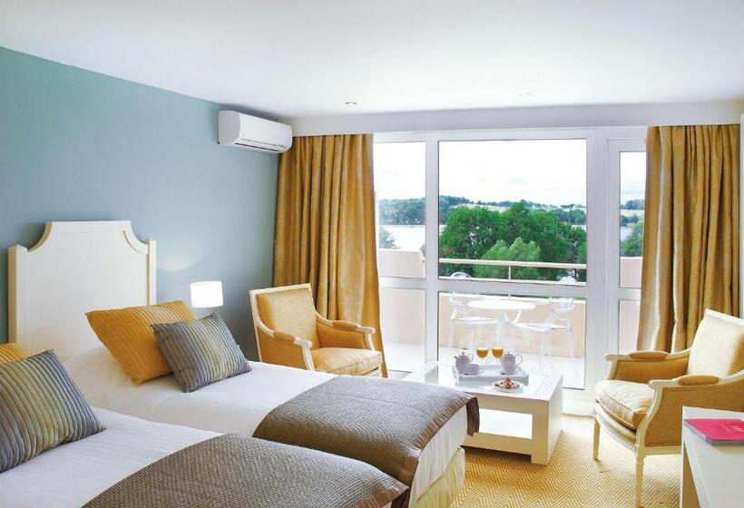 בית מלון כפרי Best Western Plus Le Roi Arthur Hôtel & Spa