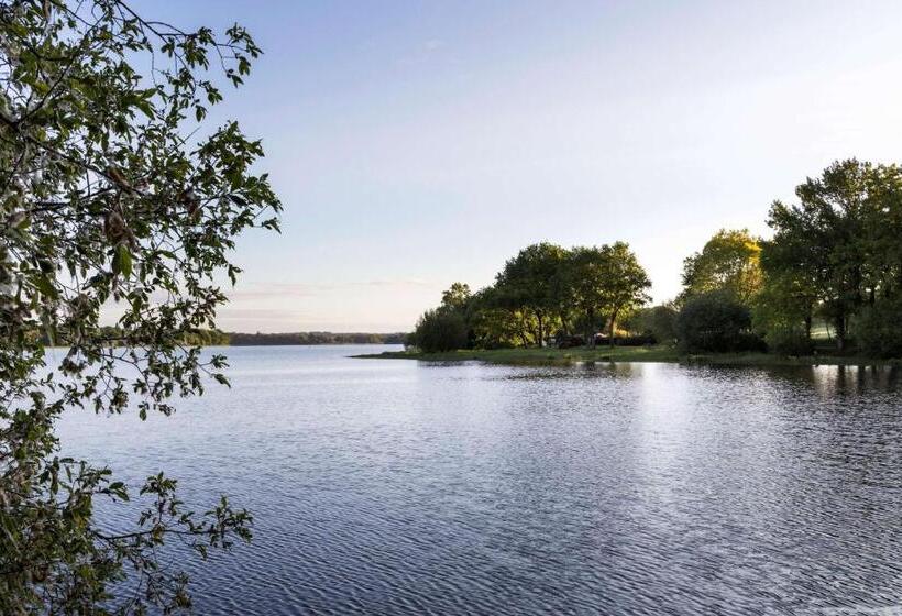 בית מלון כפרי Best Western Plus Le Roi Arthur Hôtel & Spa