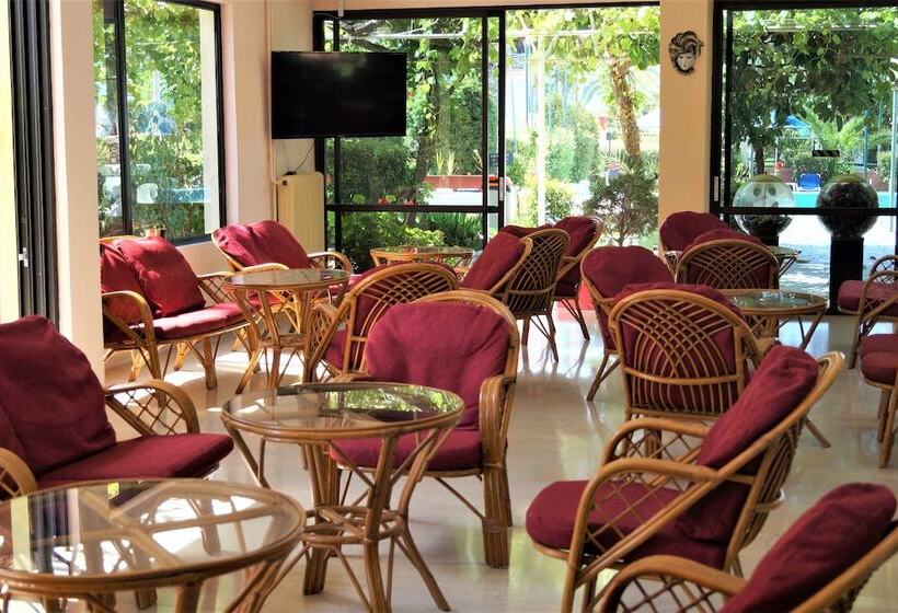 בית מלון כפרי Brati  Arcoudi