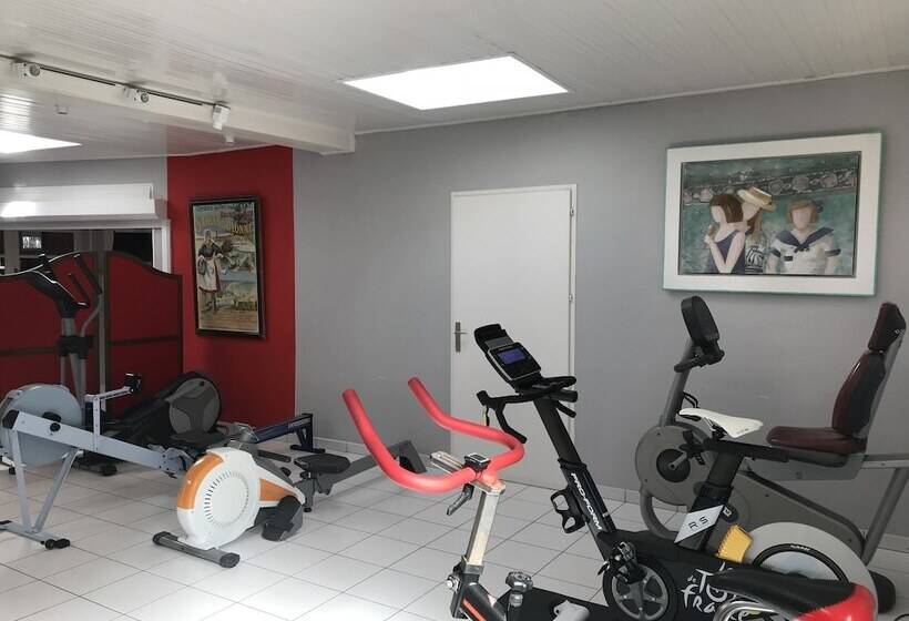 בית מלון כפרי Calme Des Pins Hôtel Piscine & Spa