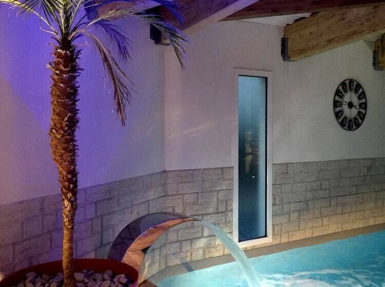 בית מלון כפרי Calme Des Pins Hôtel Piscine & Spa
