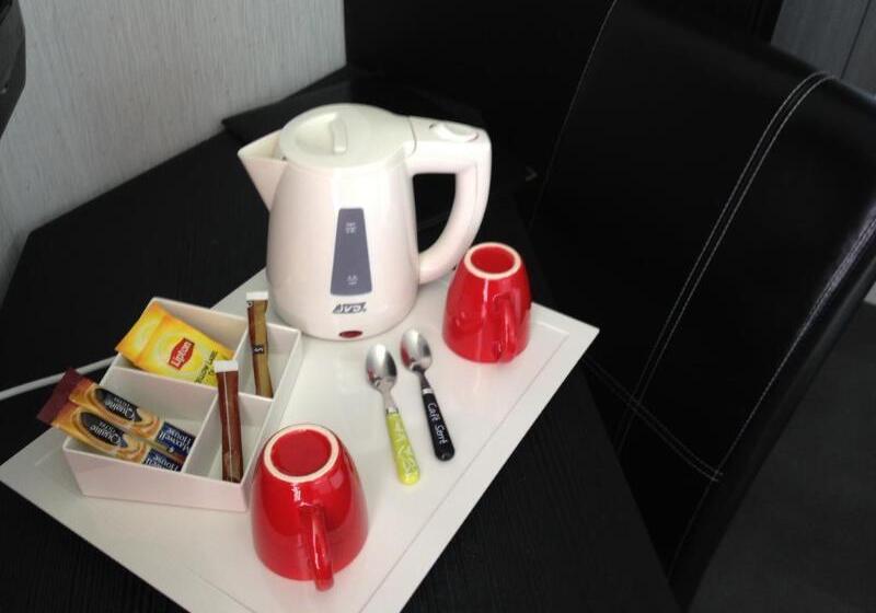 בית מלון כפרי Calme Des Pins Hôtel Piscine & Spa