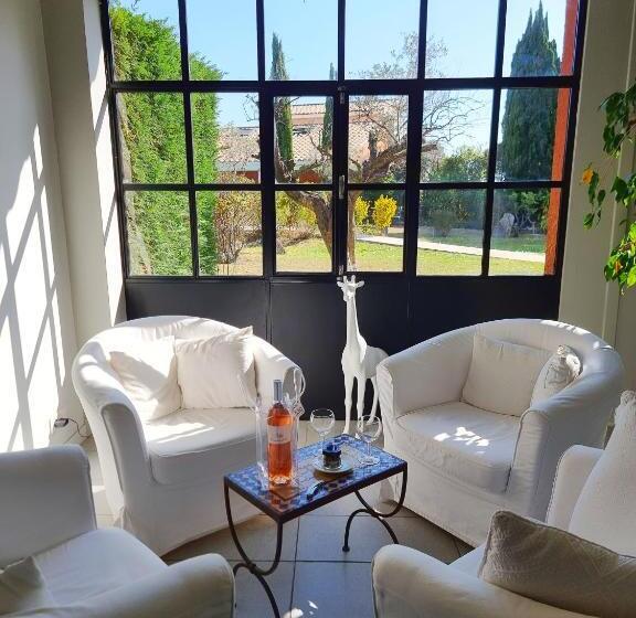 호텔 Castillon Des Baux