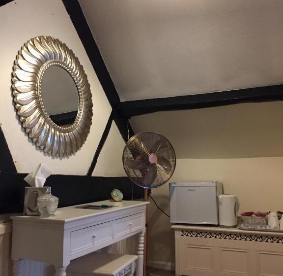 酒店 Castle Lodge Wilton