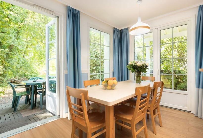 ホテル Center Parcs Le Lac D’ailette