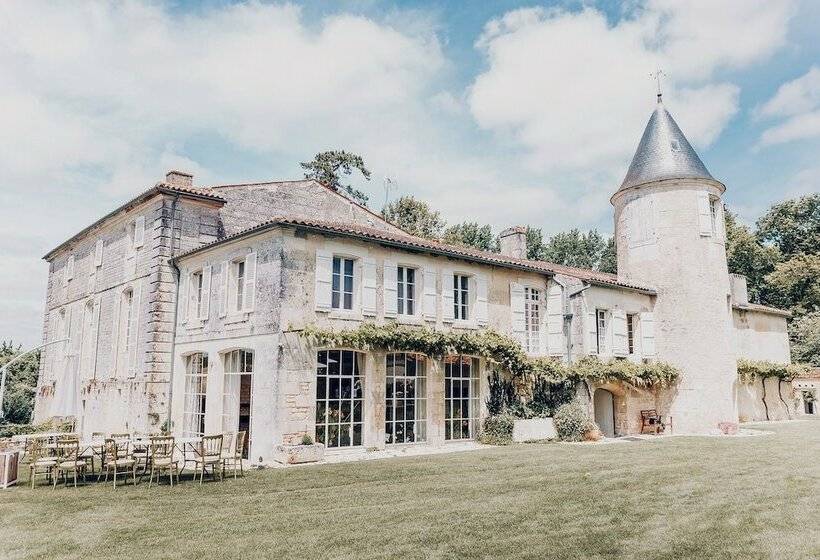 هتل Chateau De Mouillepied