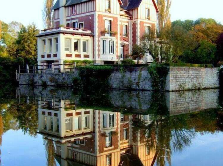 호텔 Chateau De Quesmy