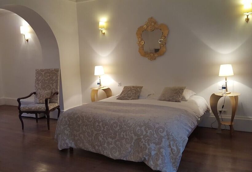 בית מלון כפרי Château   Hôtel Le Sallay