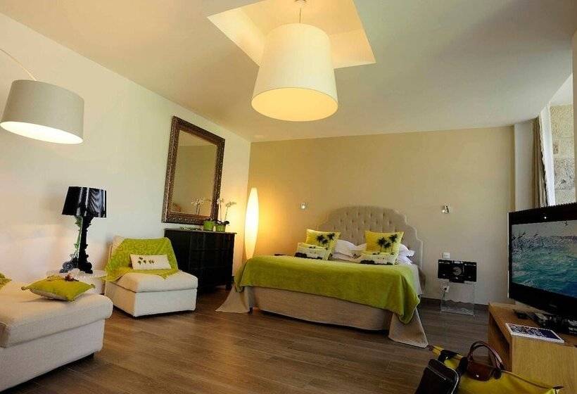 Отель Château Clément Teritoria