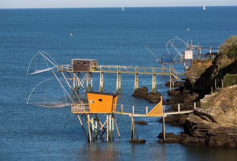 éco Domaine La Fontaine Hotel Spa & Résidence