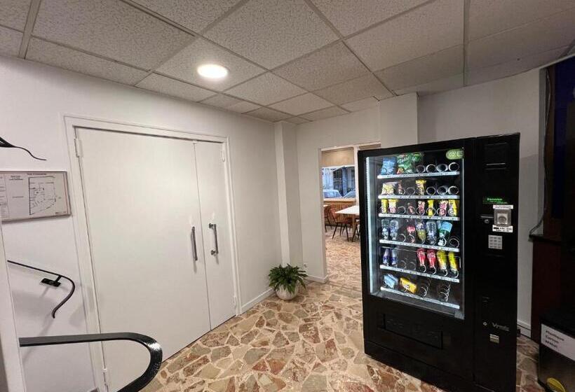 ホテル Contact Hôtel Foch