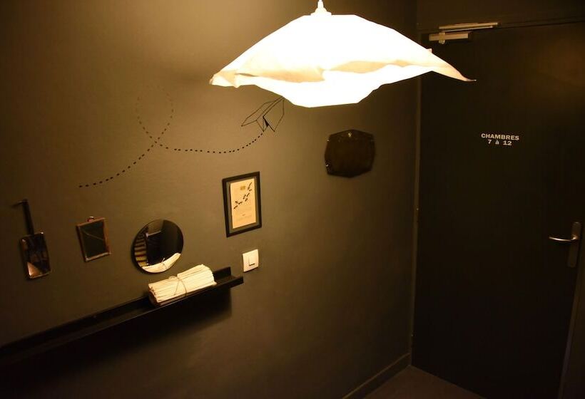 فندق De La Placette Barcelonnette