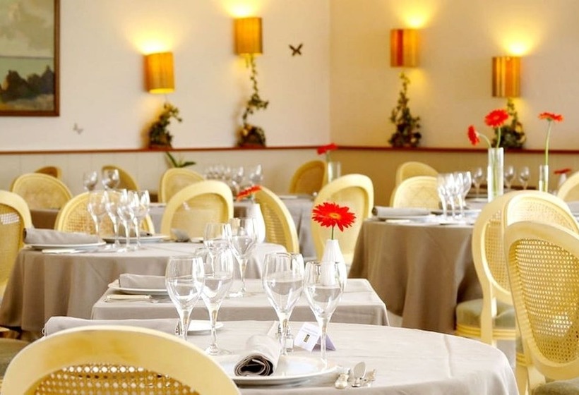 فندق De La Pointe De Mousterlin