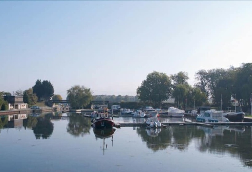 בית מלון כפרי De L'europe