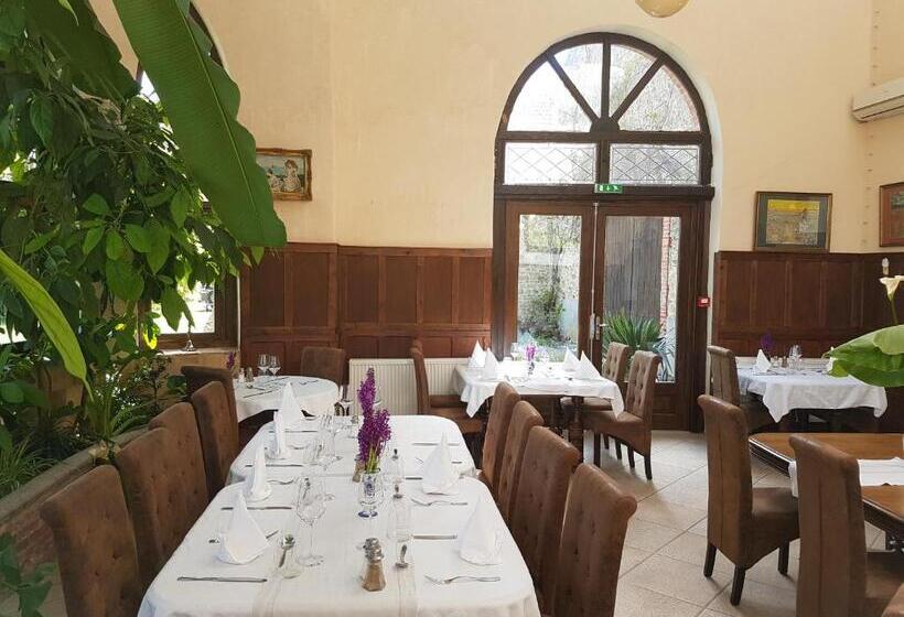 בית מלון כפרי Domaine De Vareilles