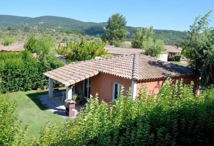 Отель Domaine Des Garrigues