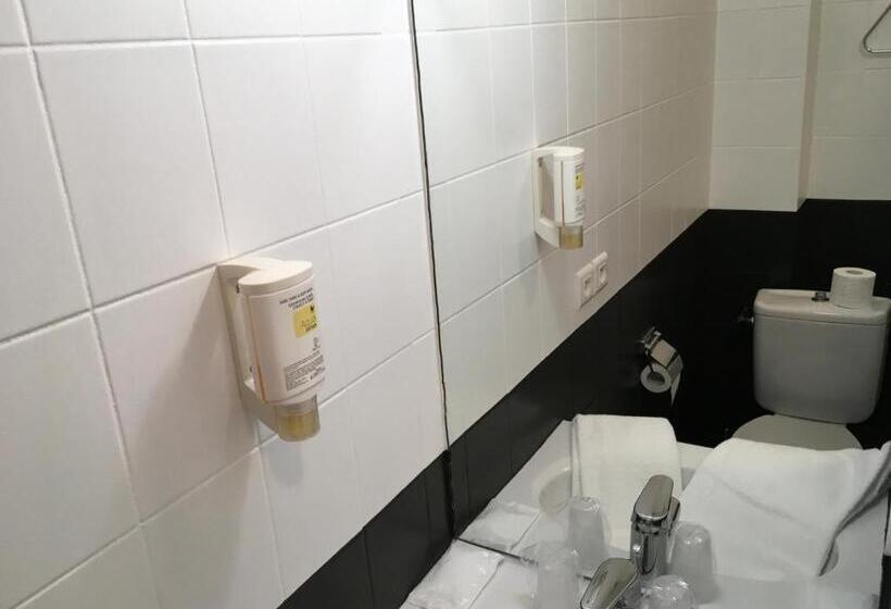 בית מלון כפרי Dorele