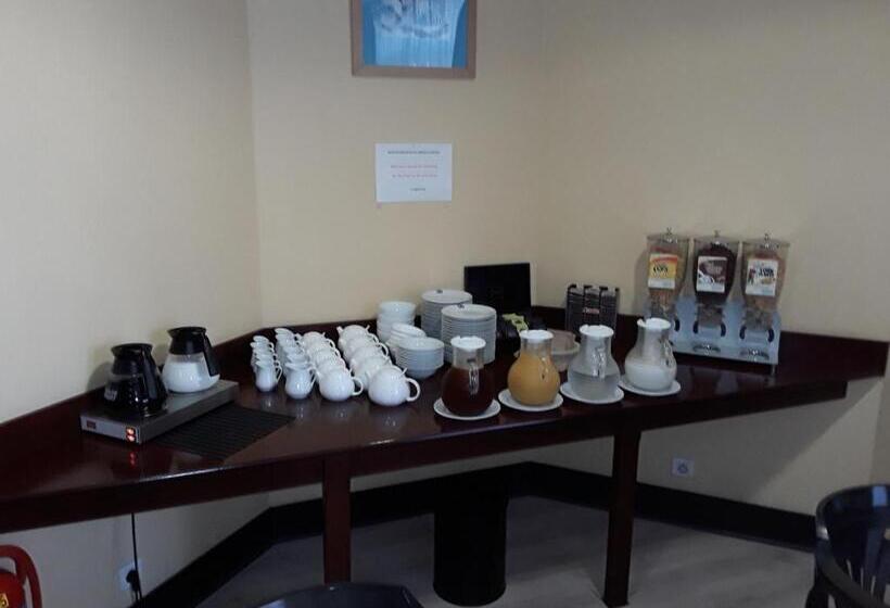 בית מלון כפרי Dorele