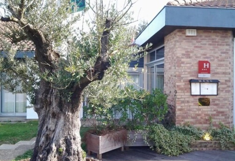 Отель Du Golf Saint Lazare