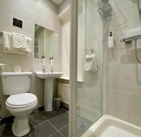 Отель East Beach