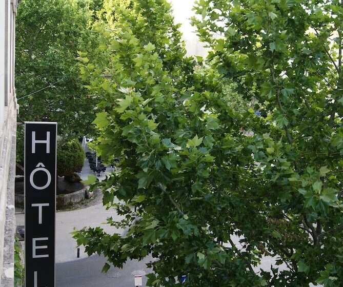 호텔 Grand Hôtel De La Poste