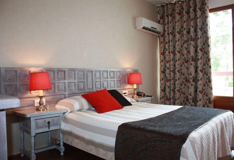 فندق Grand Hôtel De La Reine Amélie