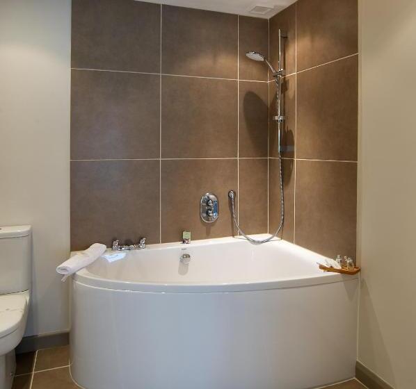 Отель Halfway Bridge