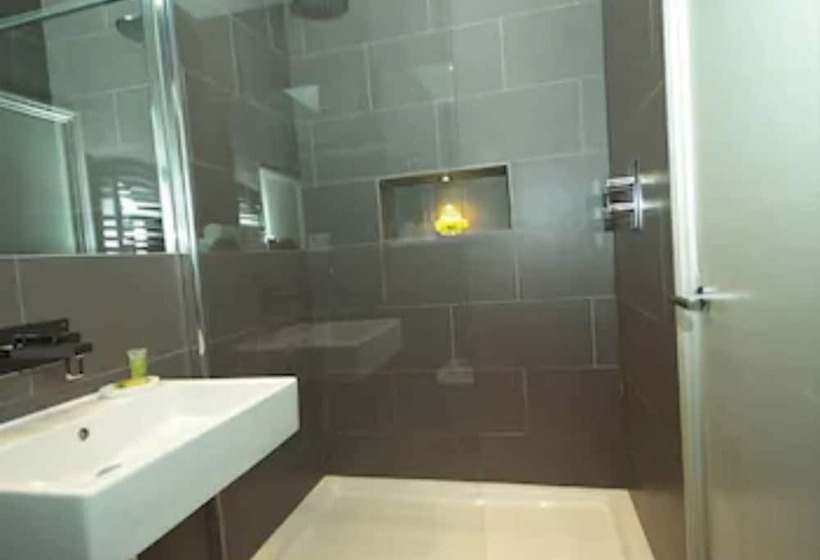 Отель Hastings House