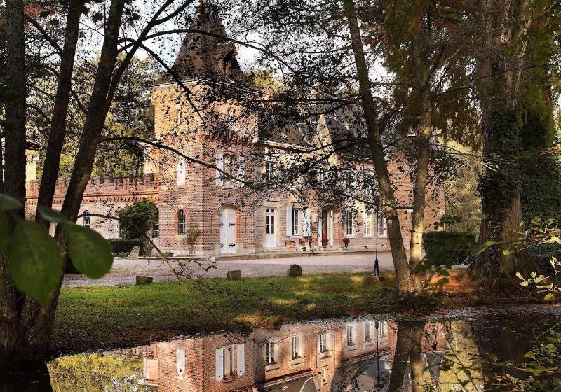 בית מלון כפרי Hostellerie Du Chateau Les Muids