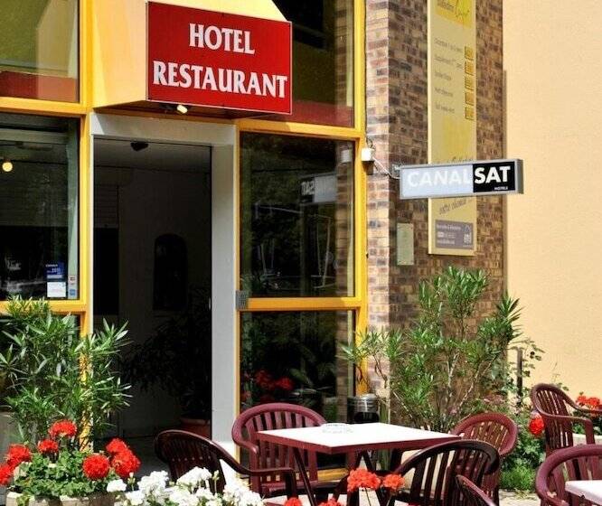 فندق Hôtel Amarante Besançon Micropolis