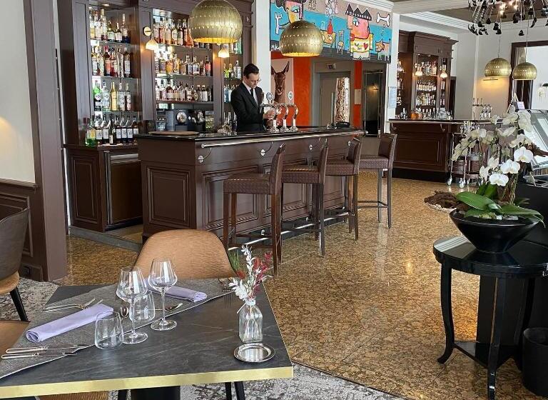 호텔 Hôtel Beau Rivage