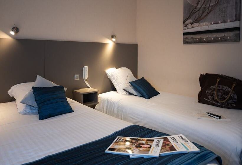 Logis Hotel Le Prieure