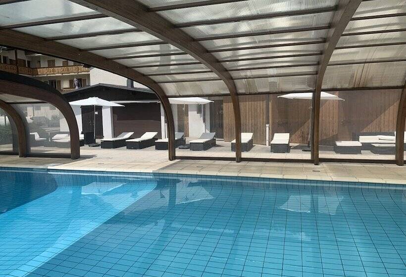 ホテル Hôtel Les Glaciers