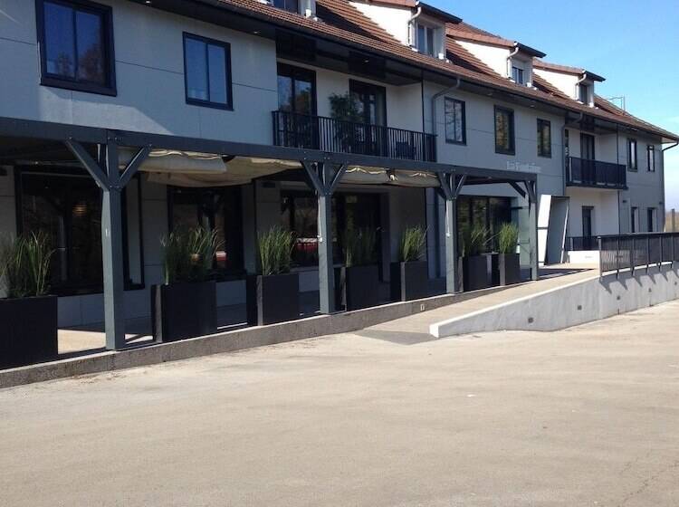 בית מלון כפרי Hôtel Logis Restaurant La Fontaine