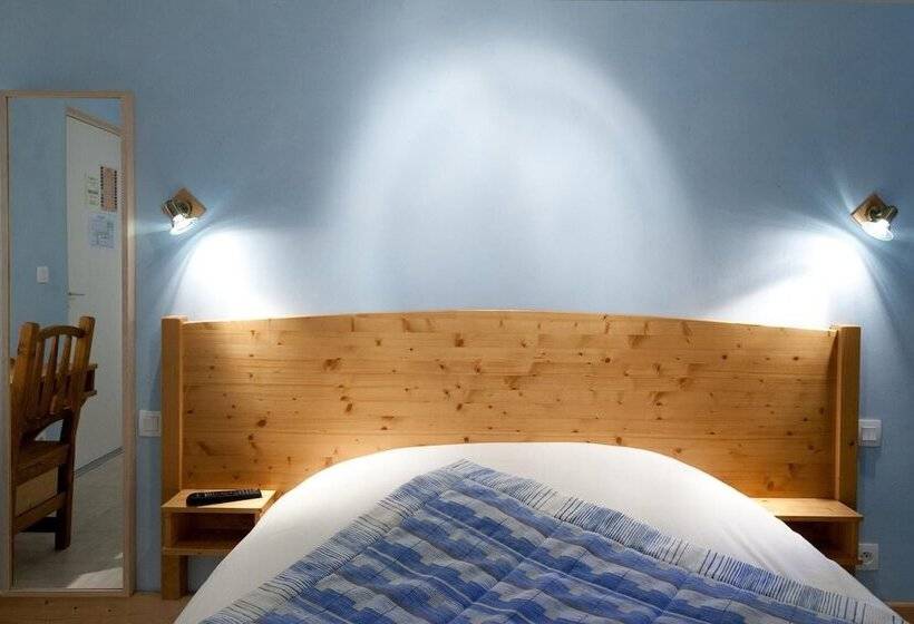 בית מלון כפרי Hôtel Restaurant Les Alpins