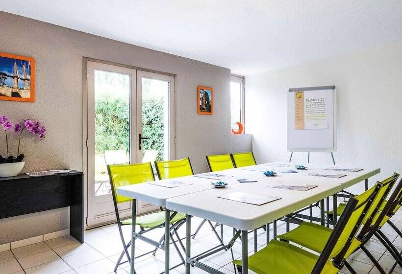 בית מלון כפרי Ibis Budget Châtellerault Nord