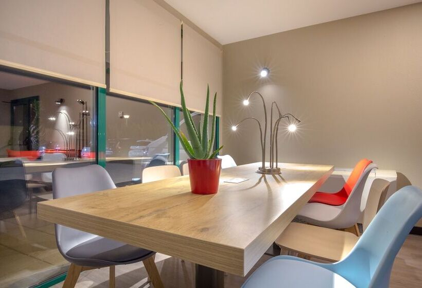 ホテル Ibis Perpignan Nord Rivesaltes