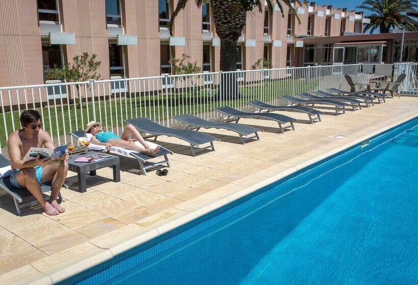 ホテル Ibis Perpignan Nord Rivesaltes