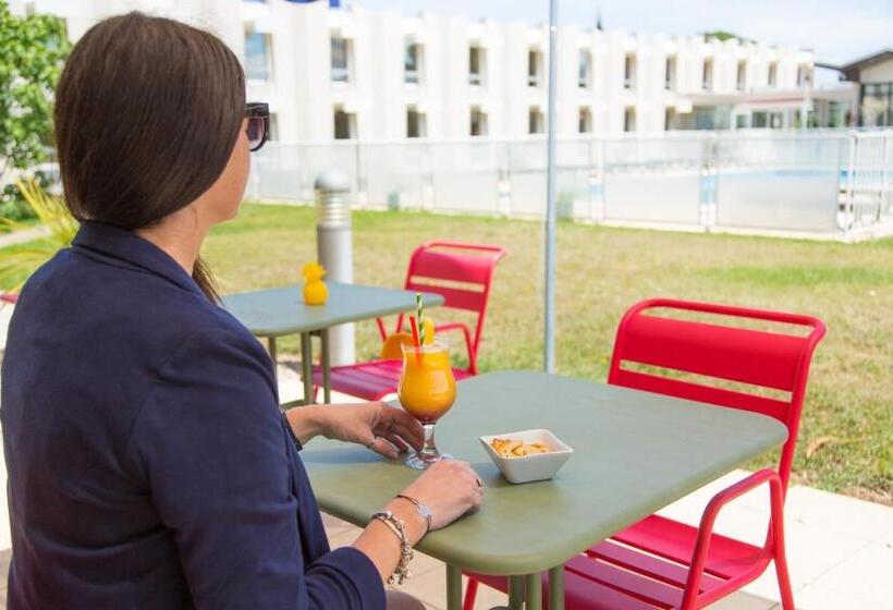 ホテル Ibis Perpignan Nord Rivesaltes