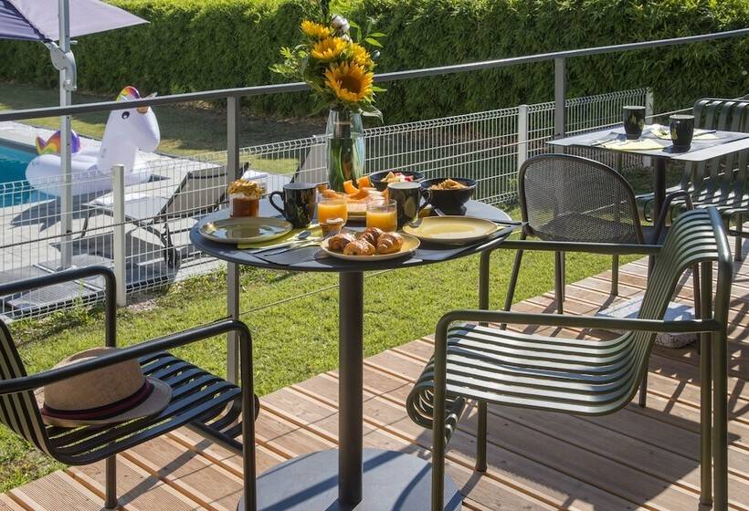 בית מלון כפרי Ibis Styles Pertuis Portes Du Luberon