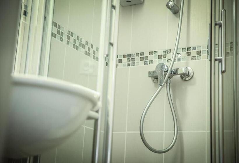 فندق Inn Design Resto Novo Chateaubriant