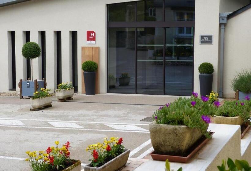 ホテル L Aubinière Hôtel Restaurant & Spa