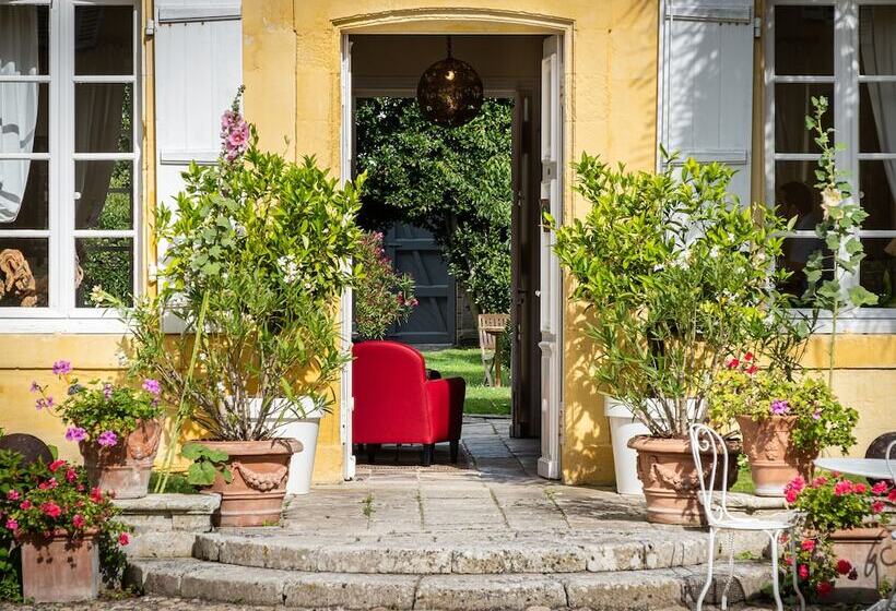 Отель La Baronnie Hôtel & Spa   Teritoria