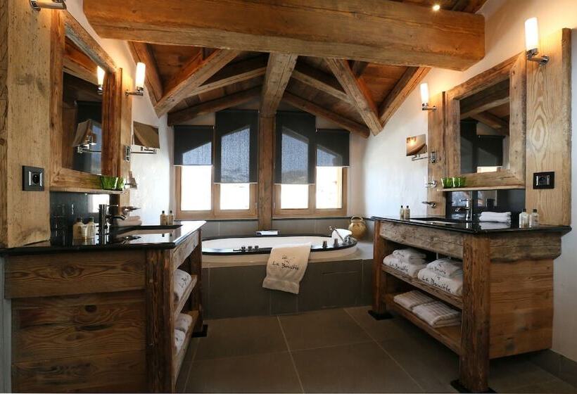 Отель La Bouitte Hôtel Relais & Châteaux