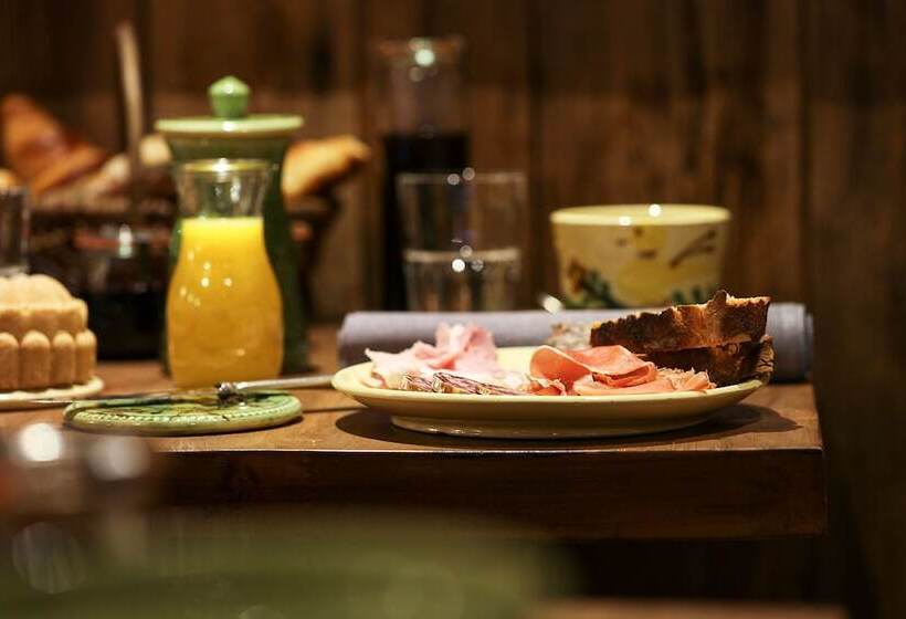 Отель La Bouitte Hôtel Relais & Châteaux