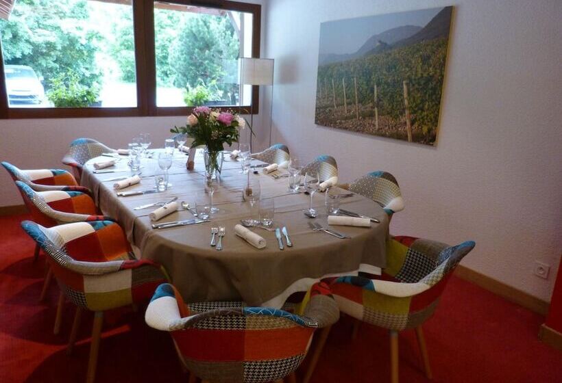 Отель La Clé Des Champs